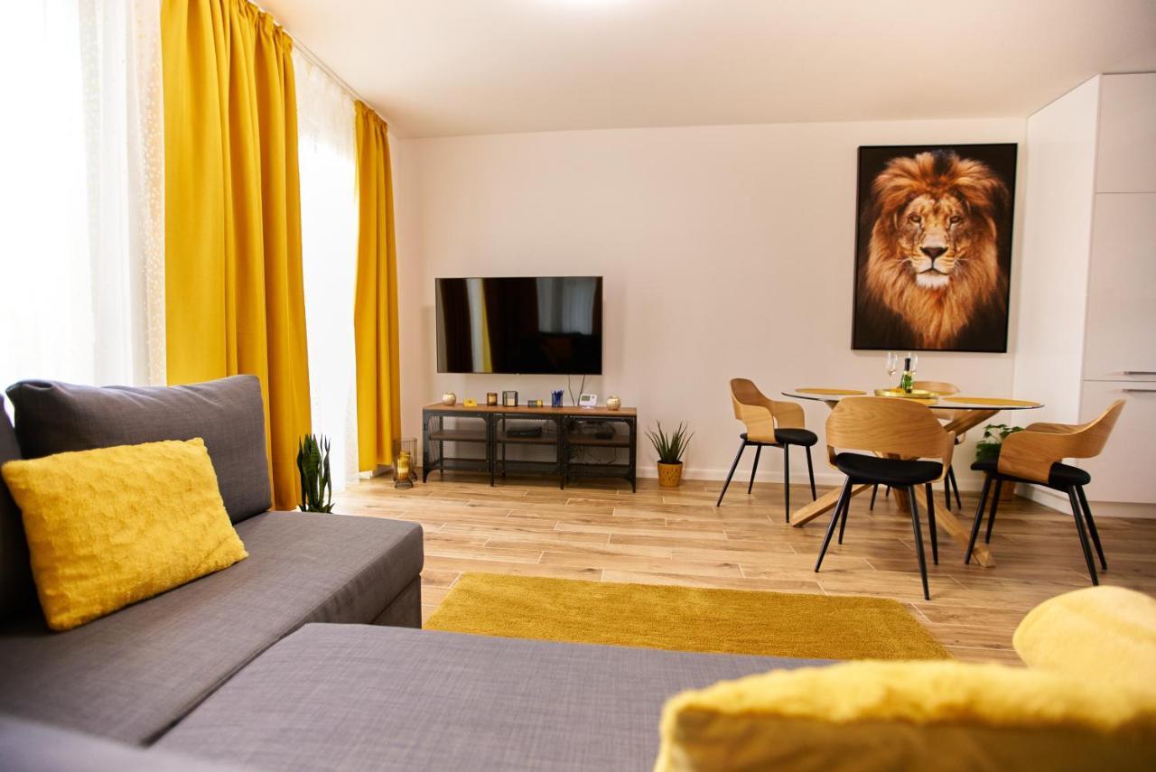 Apartamento Starlight Bronze Szeged- Exclusive Exterior foto
