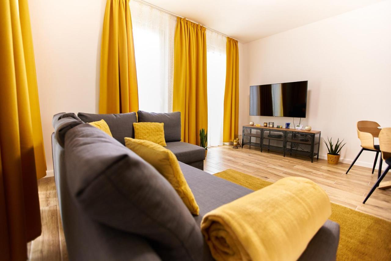 Apartamento Starlight Bronze Szeged- Exclusive Exterior foto