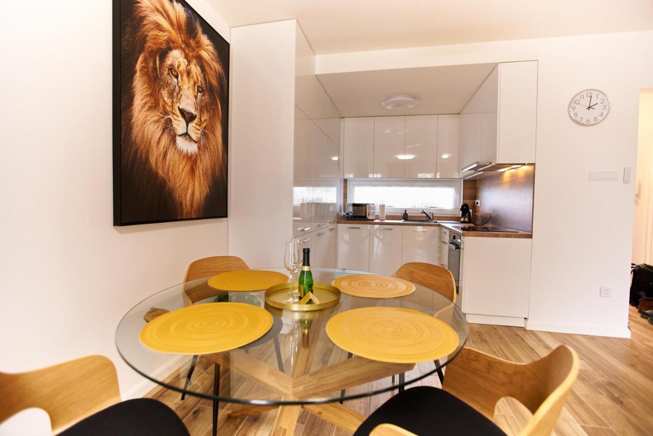 Apartamento Starlight Bronze Szeged- Exclusive Exterior foto