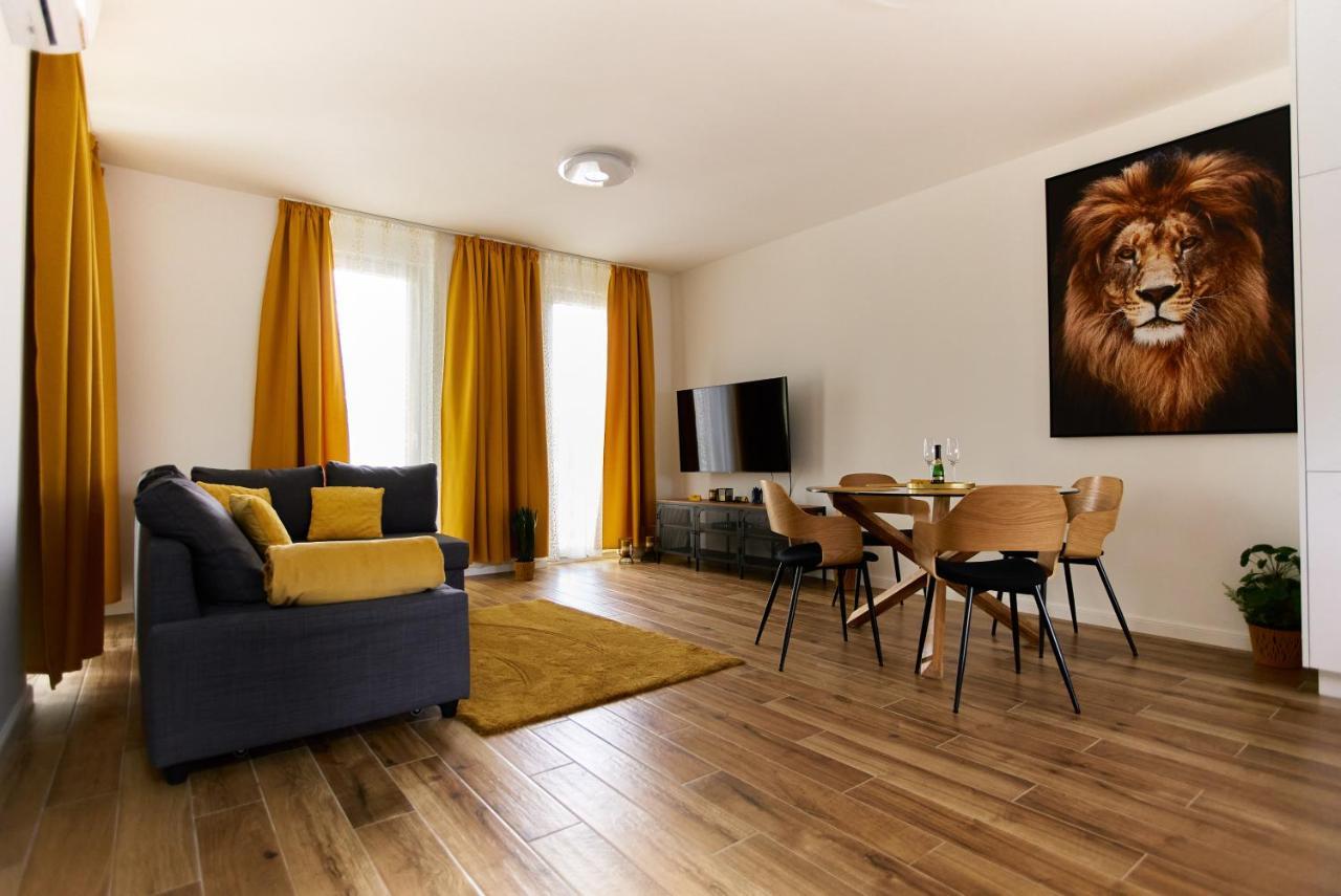 Apartamento Starlight Bronze Szeged- Exclusive Exterior foto