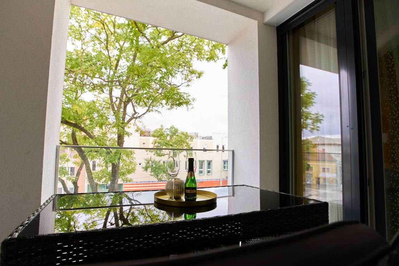 Apartamento Starlight Bronze Szeged- Exclusive Exterior foto