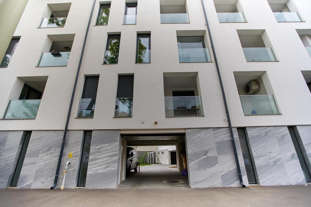 Apartamento Starlight Bronze Szeged- Exclusive Exterior foto